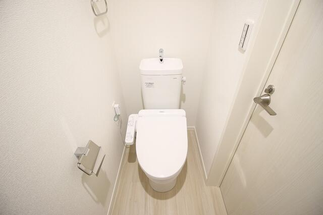 川崎市多摩区菅仙谷２丁目のアパートのトイレ|清潔感のあるトイレです