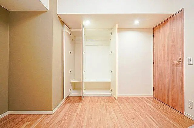 神戸市中央区海岸通１丁目の賃貸マンションの居間・リビング|※画像は別タイプの参考写真です