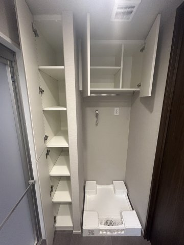 神戸市灘区山田町３丁目の賃貸マンションの洗面所