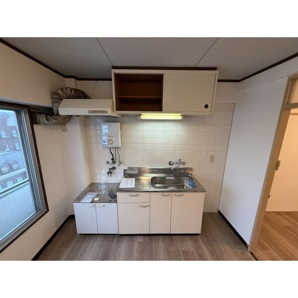 神戸市中央区山本通３丁目の賃貸マンションのキッチン
