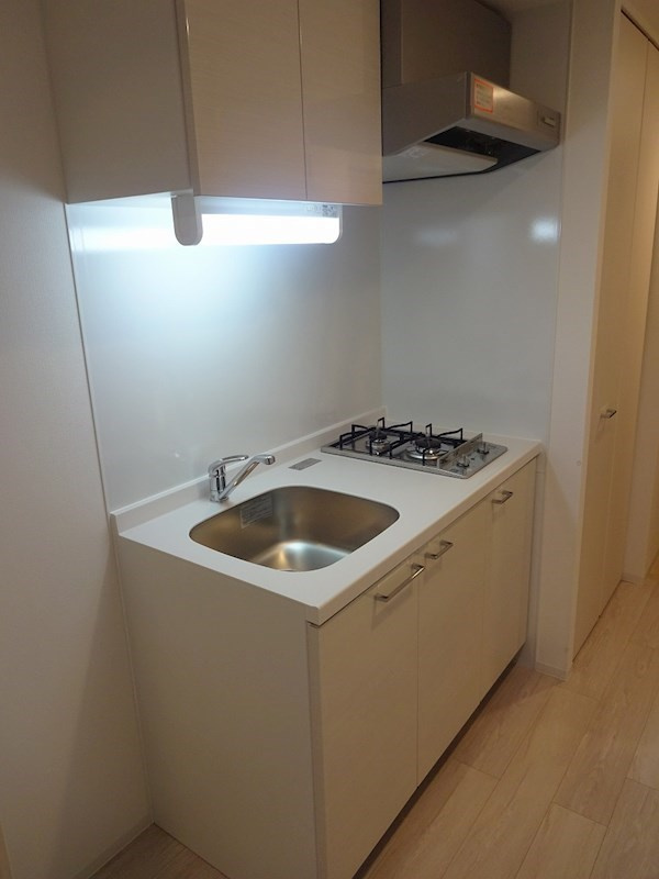 神戸市中央区磯上通４丁目の賃貸マンションのキッチン
