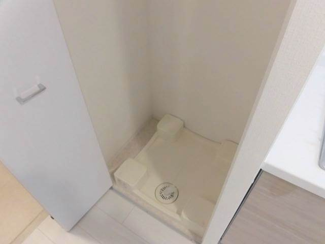 神戸市中央区磯上通４丁目の賃貸マンションの洗面所