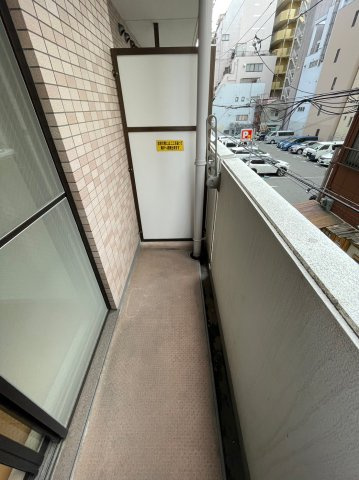 ロイヤルヒル神戸三宮のバルコニー