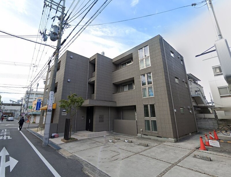 西宮市甲子園六番町の賃貸マンション
