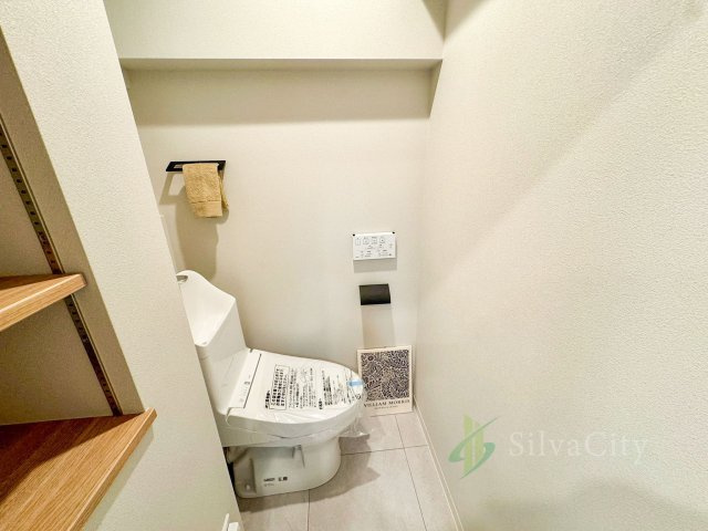 戸山ハイツ27号棟のトイレ|清潔感と落ち着きに配慮されたトイレスペース。シンプルで洗練された空間が、毎日を快適に支えてくれます。 