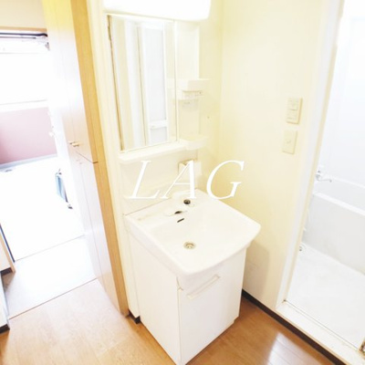【洗面所】 | ダ・レッチェン | 洗面台です。