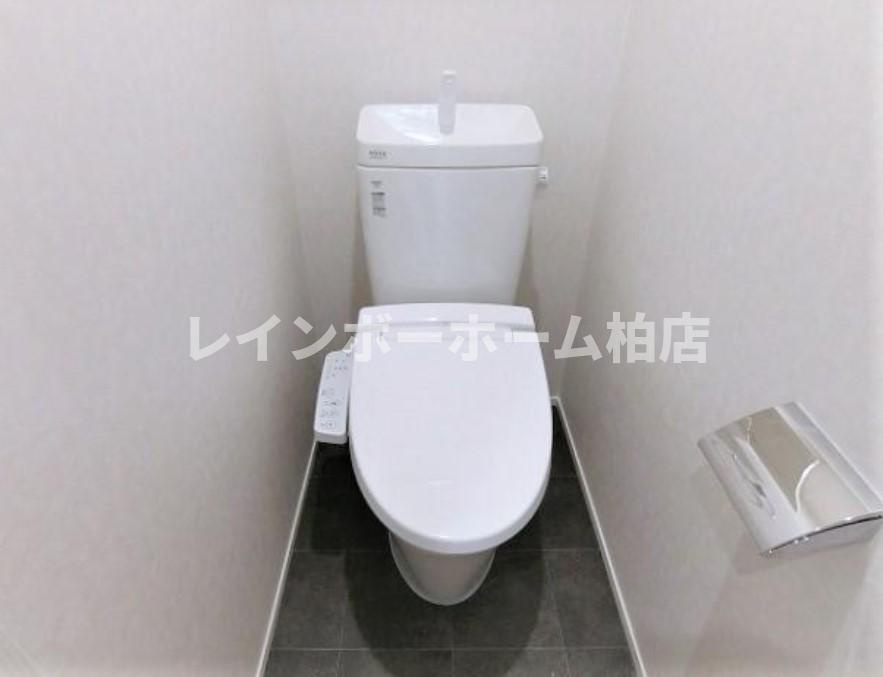 仲介手数料（賃料の1.10ヵ月）の50％OFF対象物件！のトイレ|落ち着いたトイレです