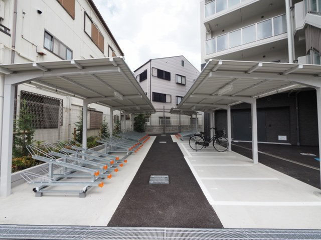 大阪市都島区内代町４丁目の賃貸マンションの駐車場