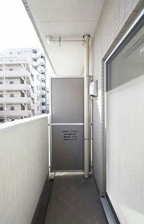 【バルコニー】