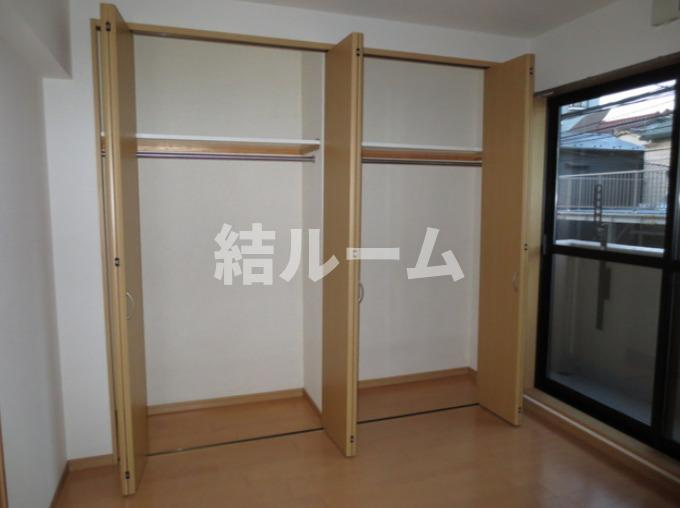 板橋区本町の賃貸マンションの収納