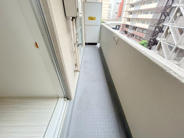 紙谷第3マンションのバルコニー