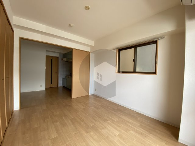 東大阪市高井田本通１丁目の賃貸マンションの寝室