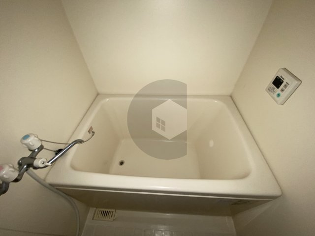 東大阪市高井田本通１丁目の賃貸マンションの浴室