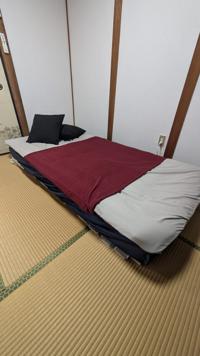 BraTTo柏原ハウス