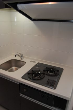 エスライズ難波EASTのキッチン