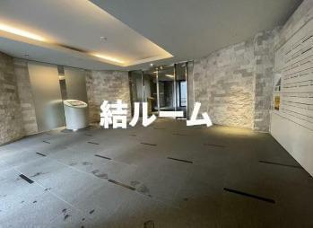 豊島区西巣鴨２丁目の賃貸マンションのエントランス