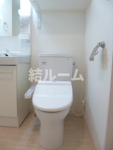 豊島区西巣鴨２丁目の賃貸マンションのトイレ
