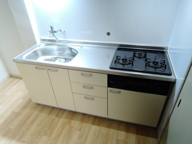 高槻市東五百住町２丁目の賃貸マンションのキッチン