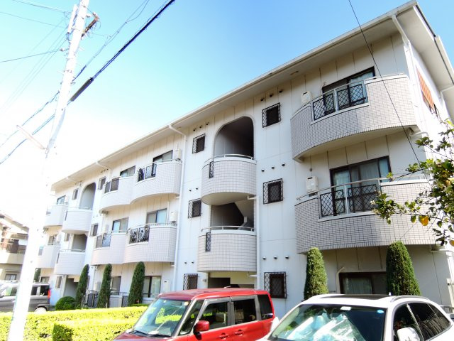 高槻市東五百住町２丁目の賃貸マンションの外観