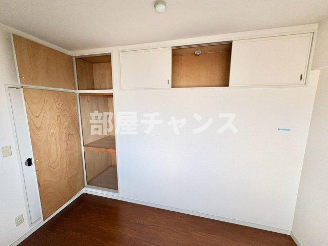 レジディア日比野の収納
