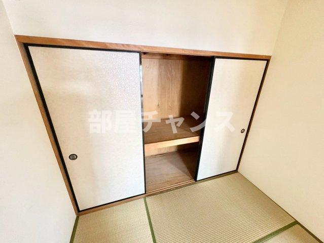 レジディア日比野の収納