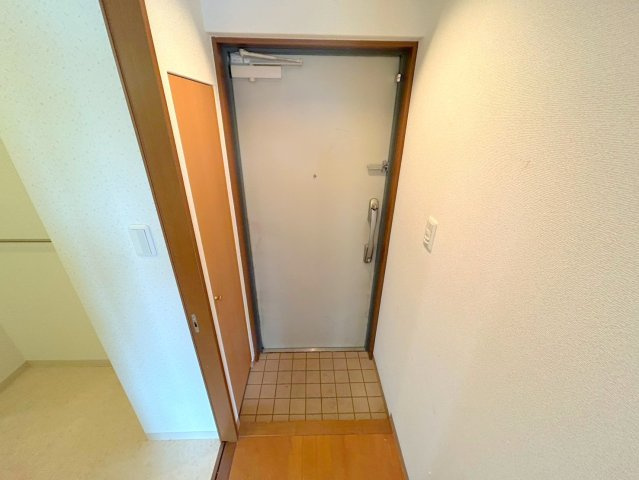 ラ　メゾン　ミューの玄関