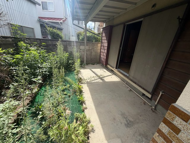 【庭】 | 足利市福居町　和室4部屋　5DK