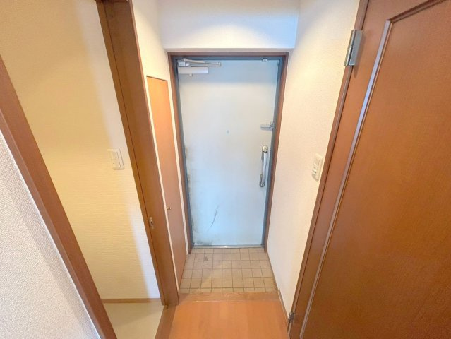 ラ　メゾン　ミューの玄関