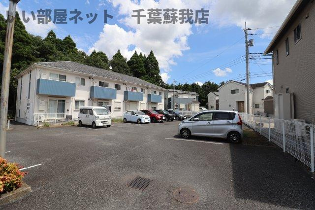 エムティー・パインの駐車場|駐車スペースもあります
