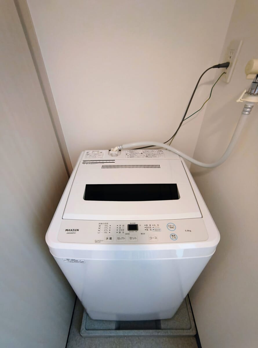BraTTo新横イクシール