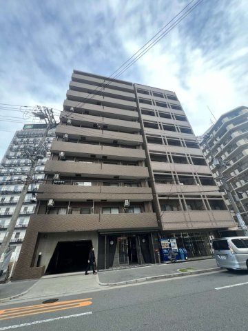 BraTTo新大阪リーガルⅢ
