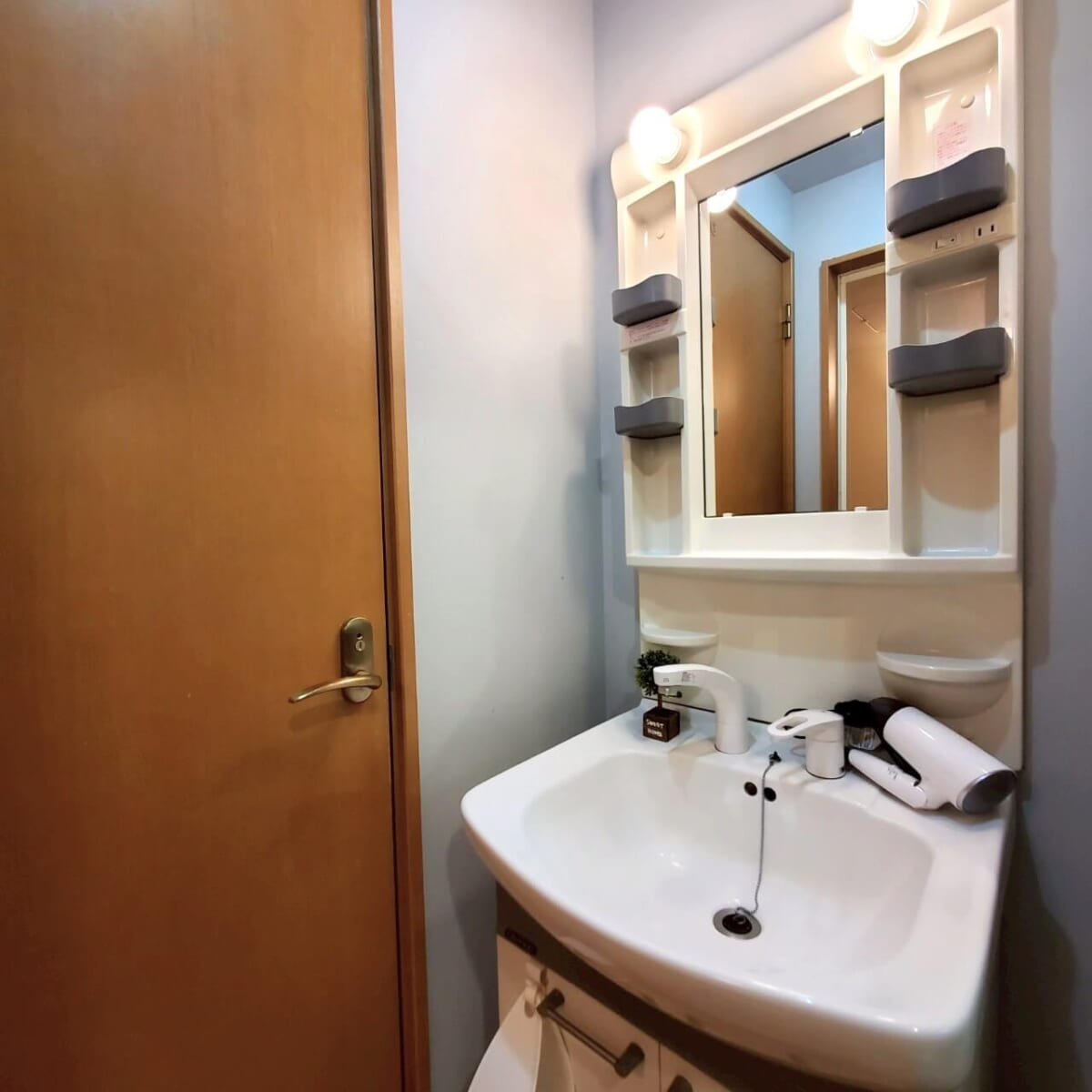 BraTTo金山アムール