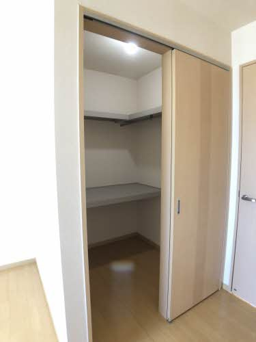 メルヴェーユ西沢Ｂの収納