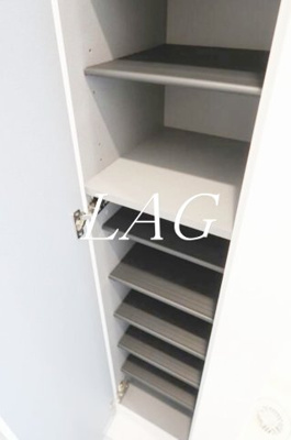 【設備】 | Ｔ’ｓ　Ｃｕｏｒｅ柴又Ⅰ | シューズボックスです。