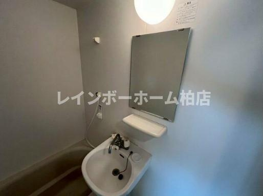 特典：仲介手数料が無料です!!の洗面所