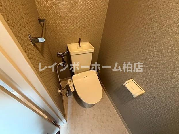 特典：仲介手数料が無料です!!のトイレ