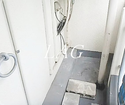【バルコニー】 | 岡部ビル | バルコニーです。