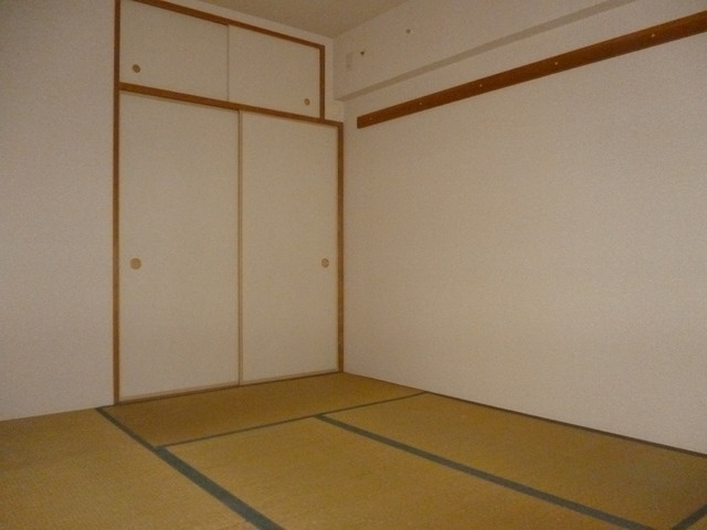 【寝室】