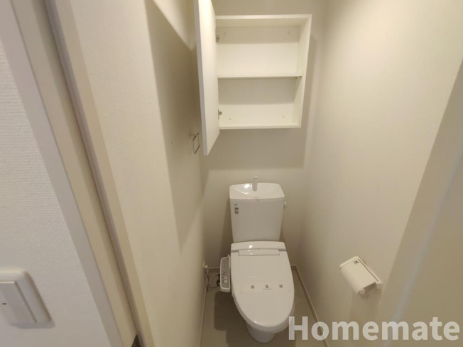 【トイレ】 | リブリ・ホーリー鎌倉 | ゆったりとした空間のトイレです