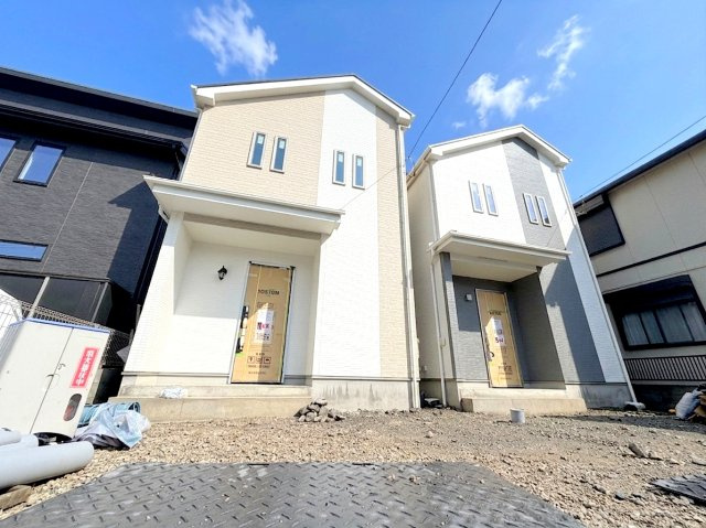 福生市南田園2丁目　新築戸建の外観