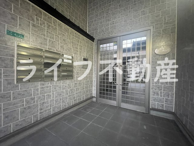 アクティ中本　仲介手数料無料のエントランス|毎日通るエントランスはこのようになっています