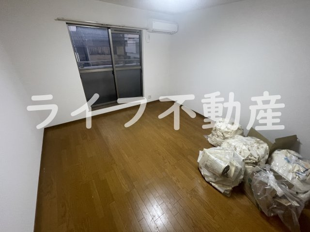 アクティ中本　仲介手数料無料の洋室|落ち着いた色調の洋室です