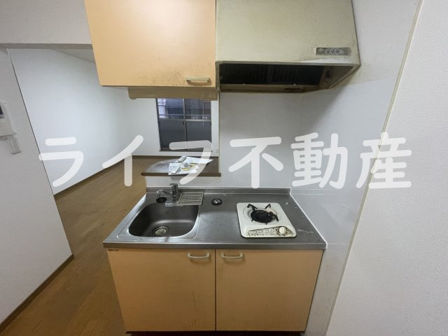 アクティ中本　仲介手数料無料のキッチン|コンパクトなキッチンで掃除もラクラク