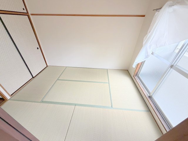 リッシュヴィラージュの和室