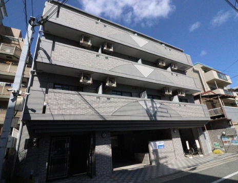 サウザー岡本
