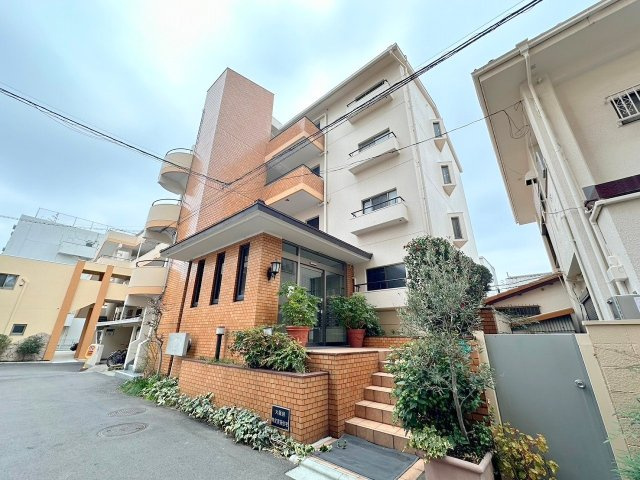 新大阪ファミール東館