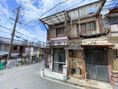 【外観】 | 　大東市北条7丁目14-3テラスハウス | 外観も気になるポイント