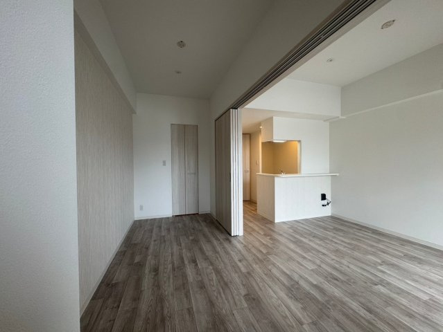 エールグラン豊中本町の居間・リビング