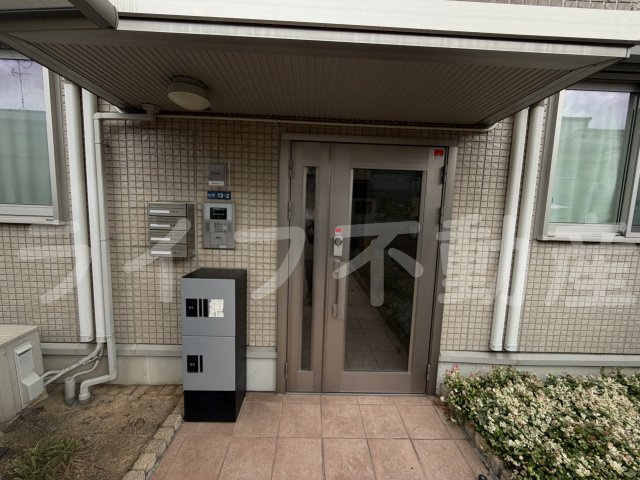 シャルムのエントランス|清潔なエントランスです
