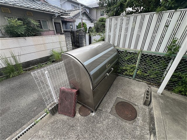 メゾン岡町のその他共用部分